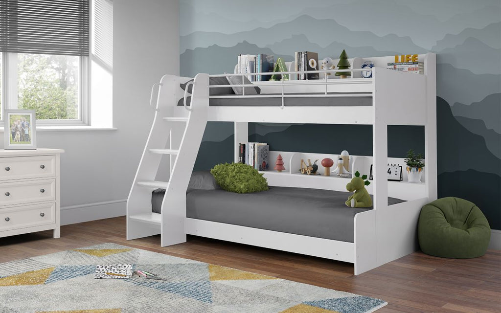 Domino Triple Sleeper