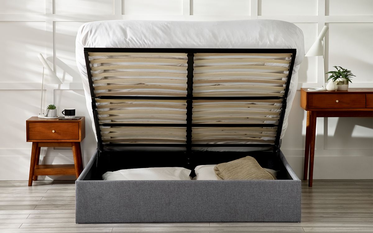 Merida Lift-Up Storage Bed