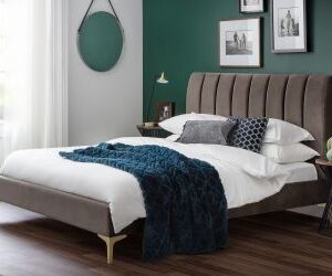 Deco Scalloped Velvet Bed