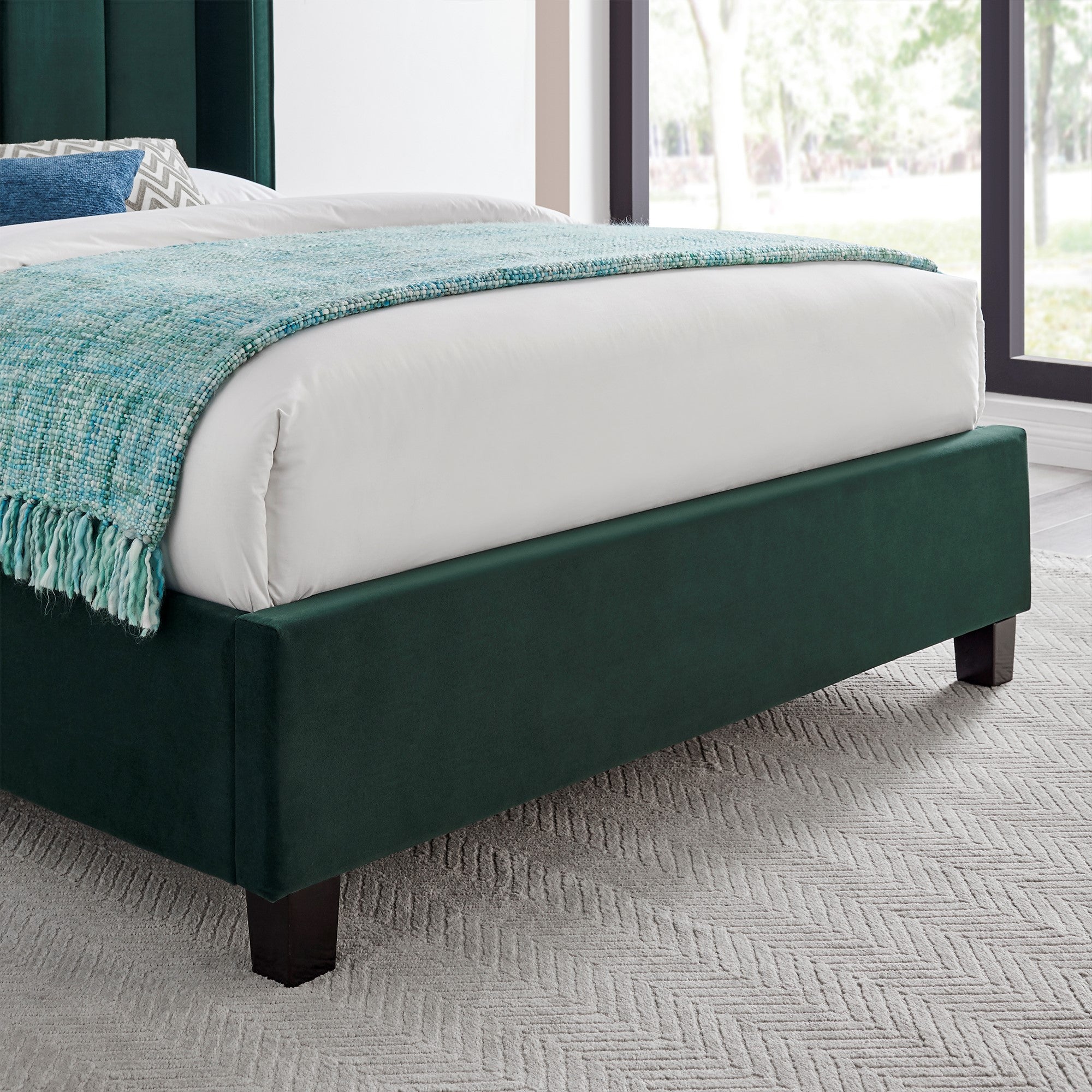 Polaris Emerald Green Bed - Image 4