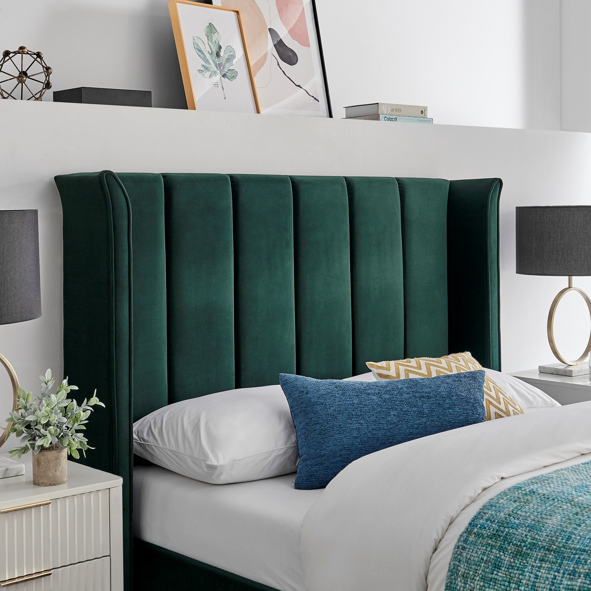 Polaris Emerald Green Bed - Image 3