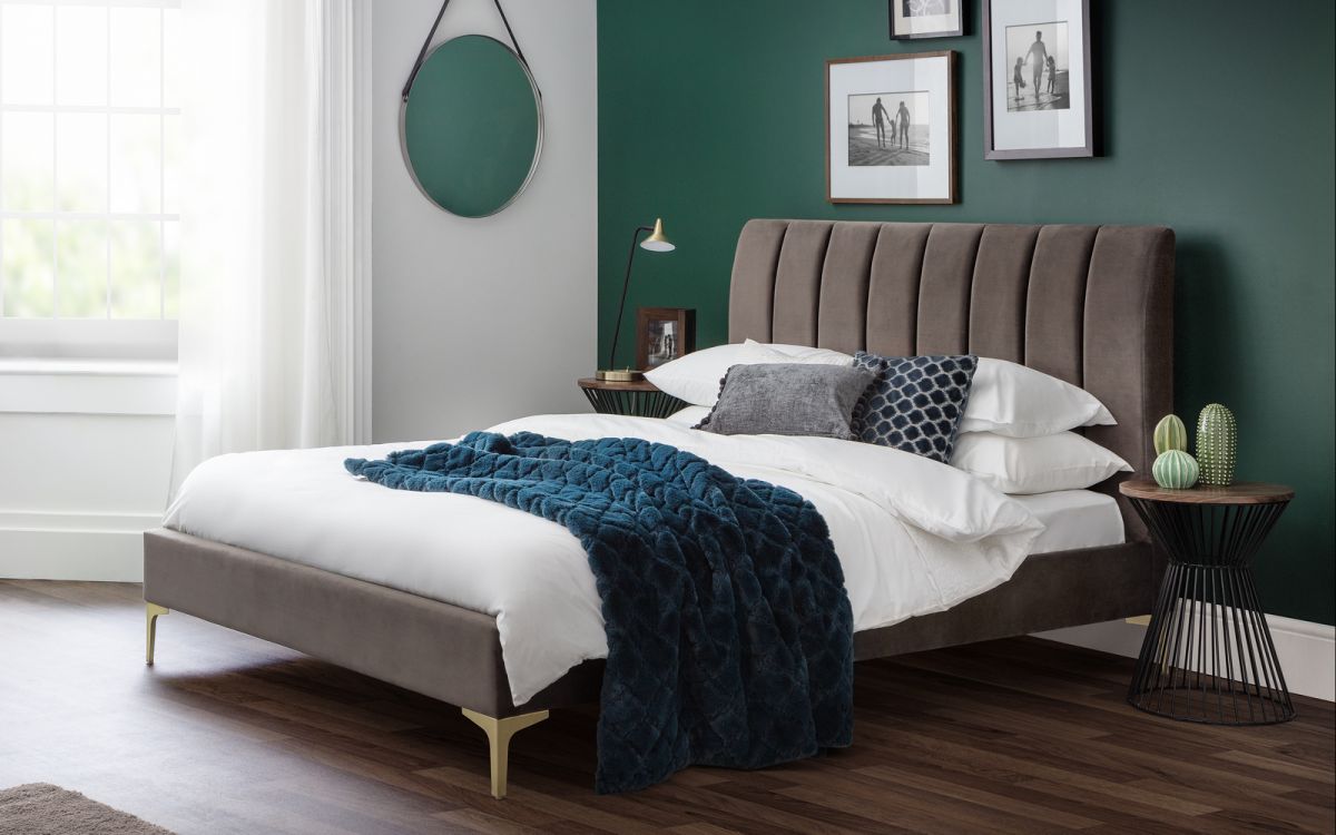 Deco Scalloped Velvet Bed - Image 2