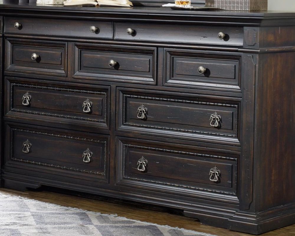 when to replace the chest of drawers
